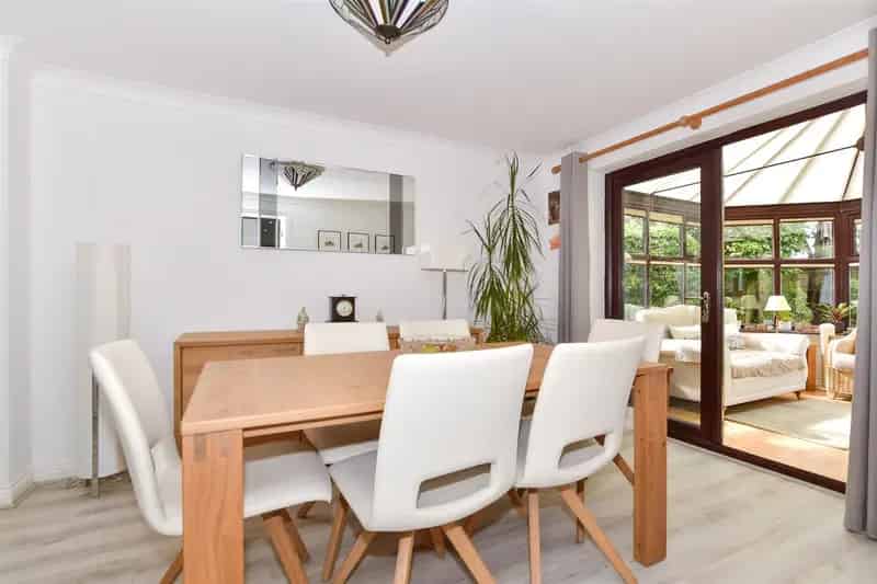 4 Bedroom Detached House for Sale in Lenham