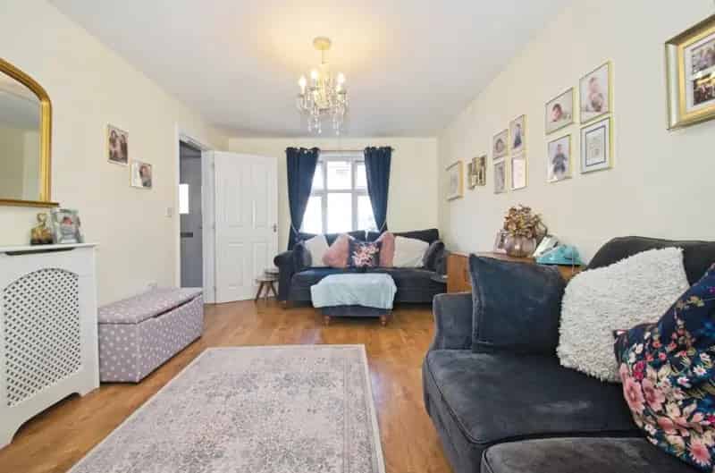3 Bedroom Detached House Parc Derwen Coity