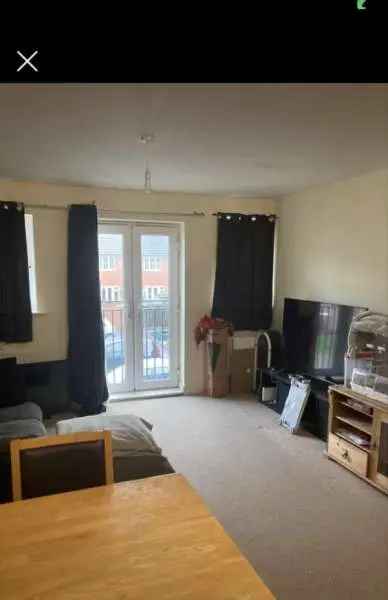 Flat For Rent in Arun, England