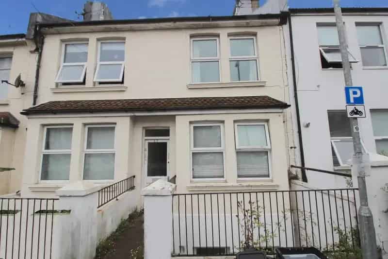 1 Bedroom Flat for Sale