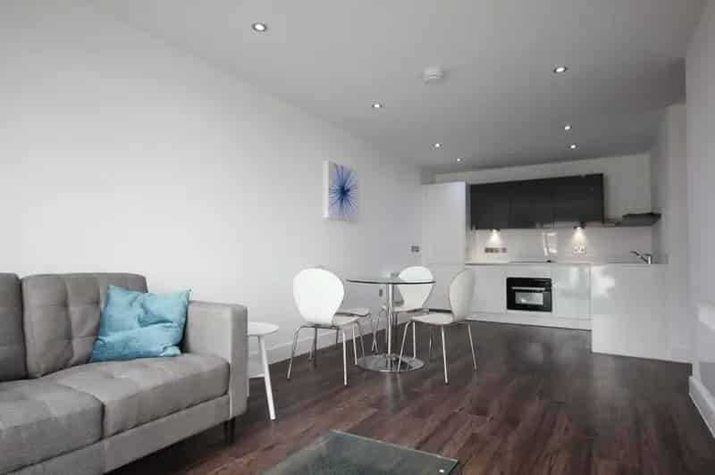 2 Bedroom Apartment to Rent in Birmingham City Centre
