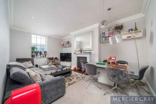 2 Bedroom Apartment for Sale in South Kensington SW7