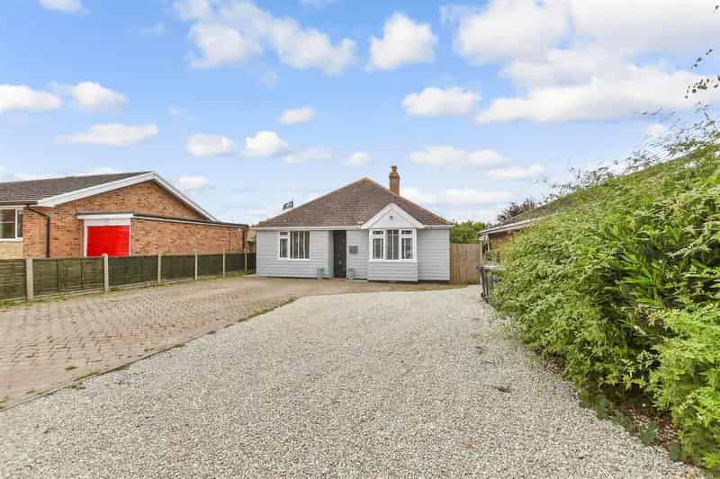 2 Bedroom Detached Bungalow for Sale in Seasalter