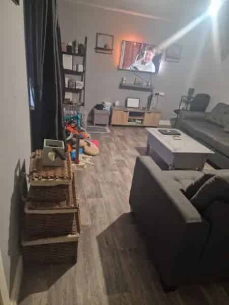 Family Home Near Parks and Schools New Kitchen and Bathroom