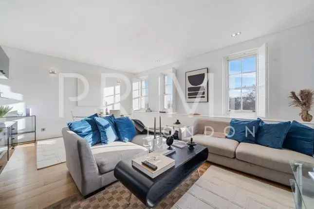 Flat for sale in Piccadilly, Mayfair, London W1J