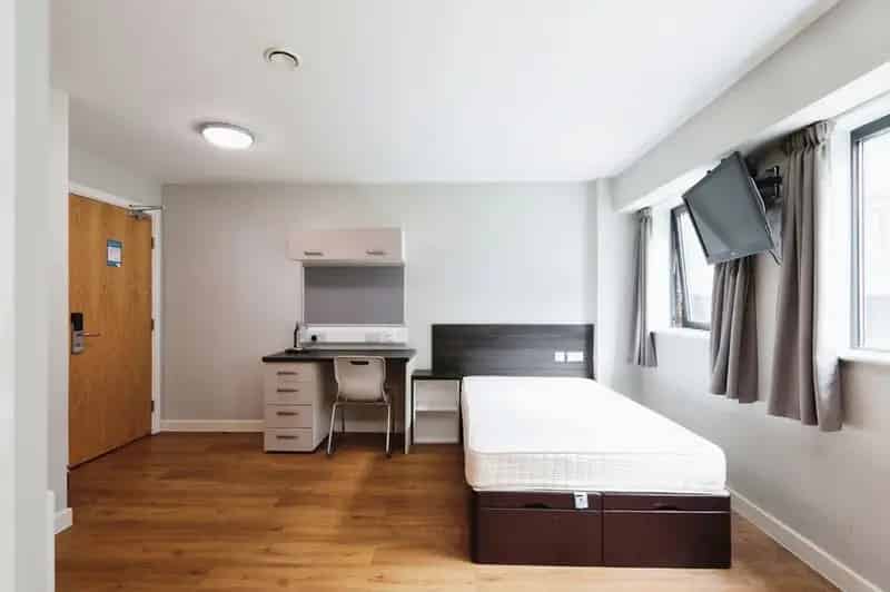  Flat for sale, Sheffield, South Yorkshire, S1