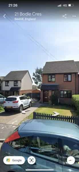 3 Bed Semi Detached House Driveway Garden Shed