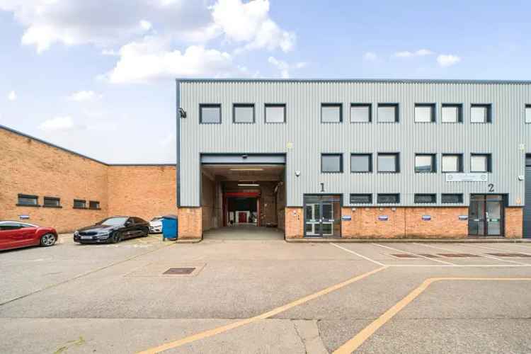 Industrial For Rent in London, England