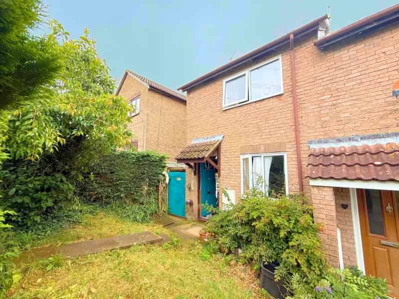 2 Bedroom House To Rent