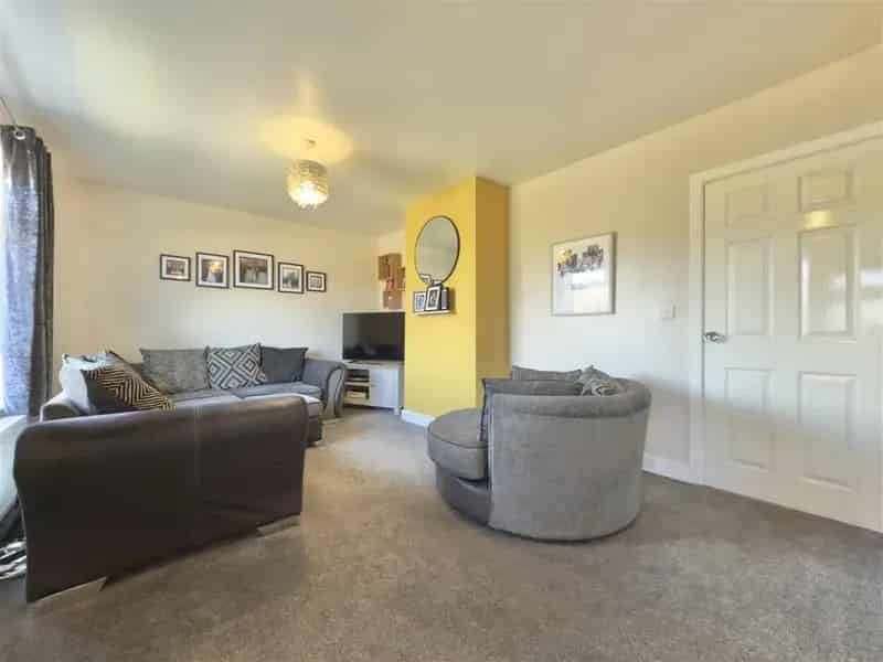 3 Bedroom House for Sale in Crow Edge Sheffield