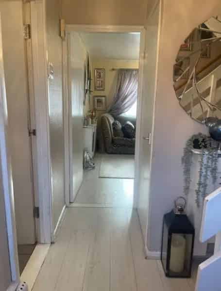 2 Bedroom House Near Hither Green Station