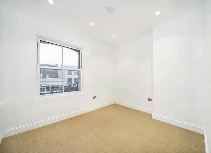 2 Bed Flat Near Holloway Road Station