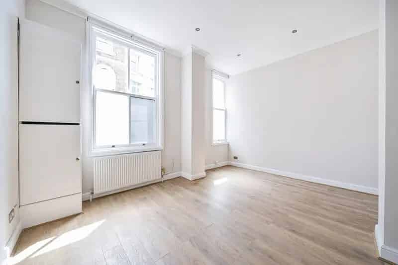 Flat For Sale , London, England