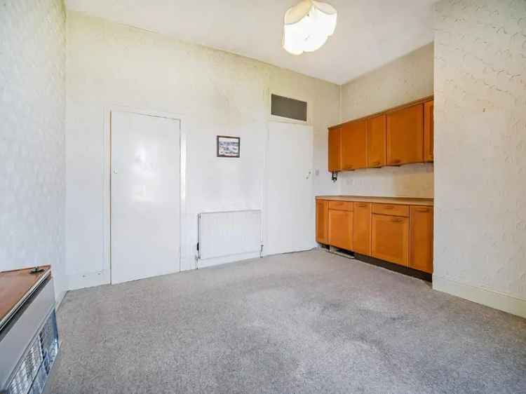 1 Bedroom Flat for Sale Glasgow City Centre Renovation Project
