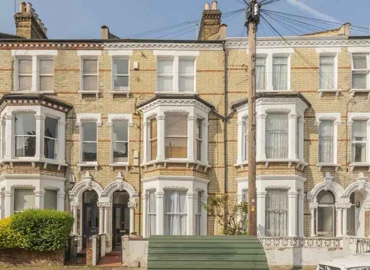 Clapham Garden Flat 2 Double Bedrooms Private Patio