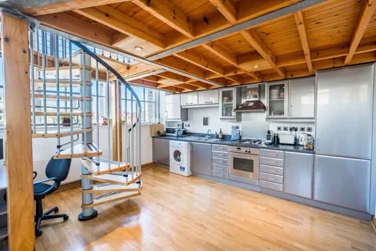 Luxury 2-Bed Apartment in Merchant City Glasgow