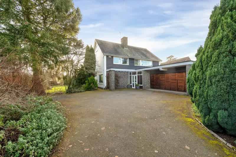 Six Bedroom Detached House For Sale In Swithland