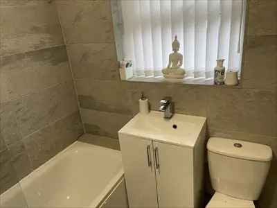 3 Bed House Orrell Park Large Garden New Bathroom Renovated