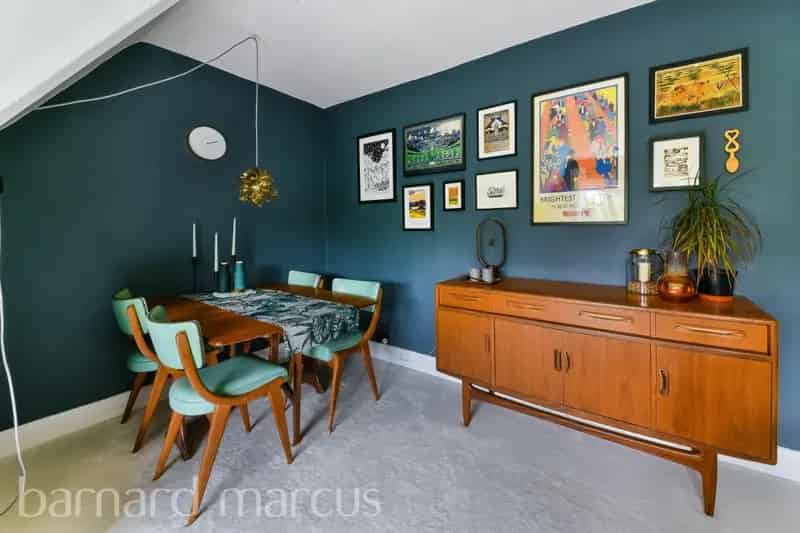 Thames Ditton Apartment Near Station and Schools