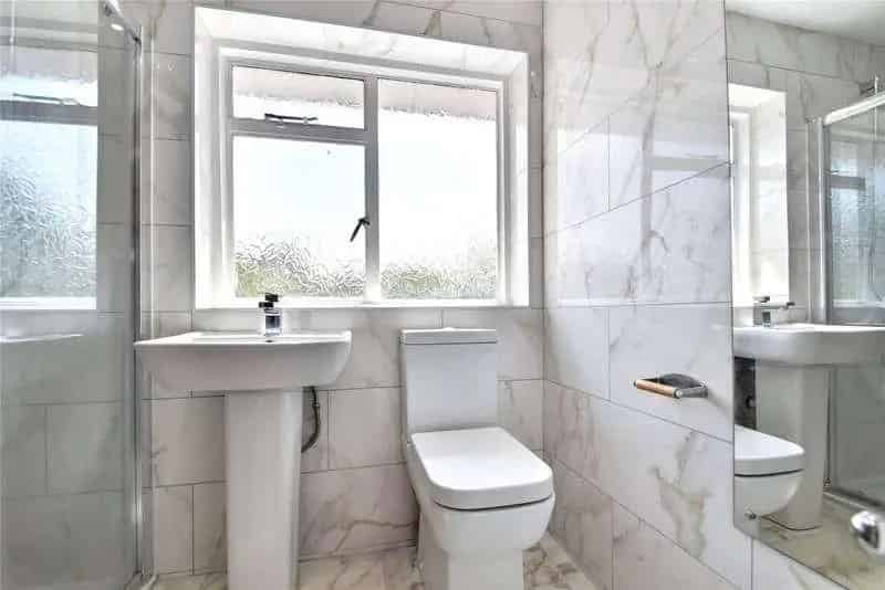 3 Bed Detached House For Sale Droitwich Spa