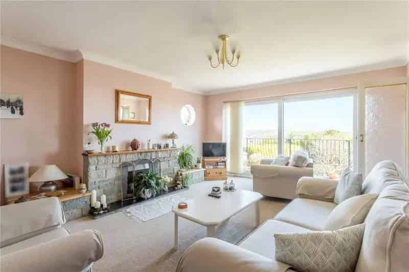 4 Bedroom Detached Chalet Bungalow for Sale in Saltdean