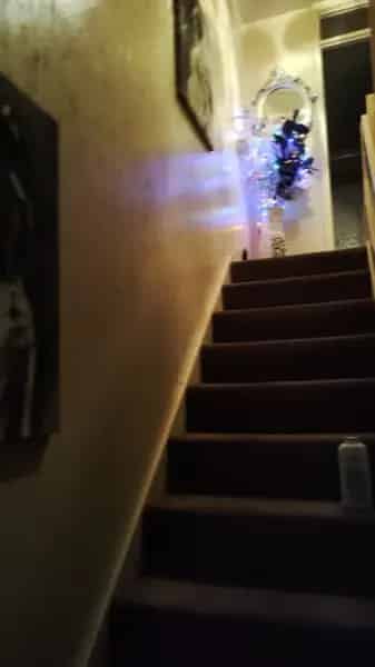 2 Bedroom House with Driveway and Spacious Kitchen
