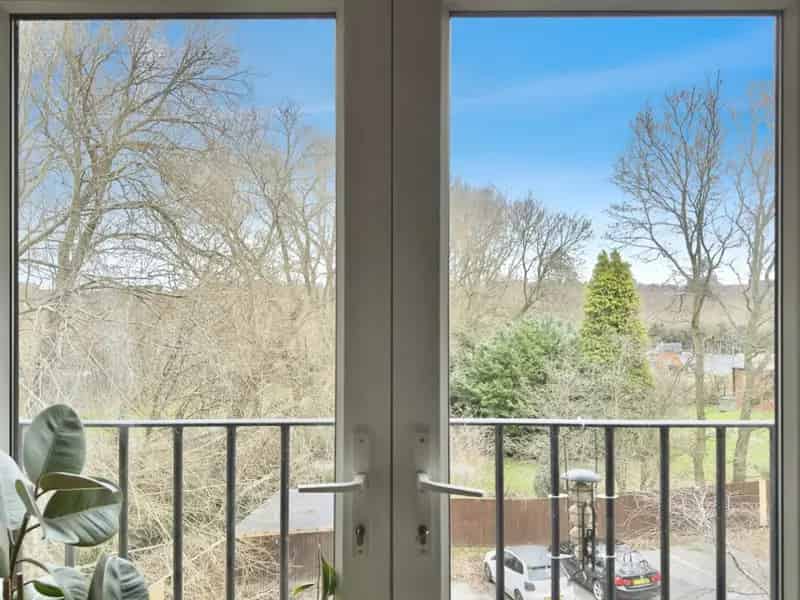 2 bedroom Flat
 For Sale