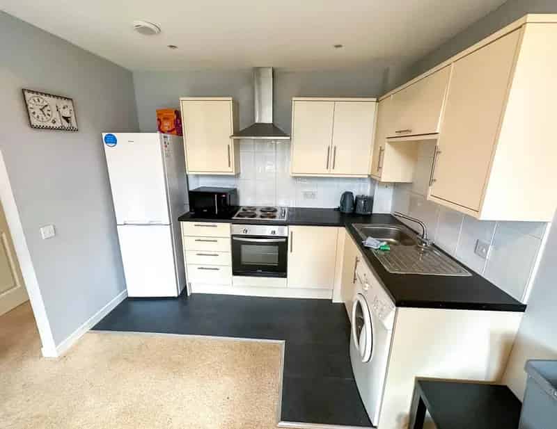 2 Bedroom Flat for Sale - Quick Sale Guaranteed