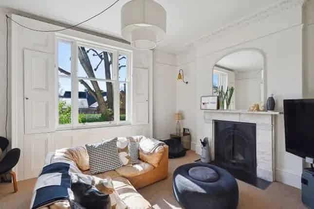 Semi Detached House for Sale Amyand Park Road Twickenham TW1