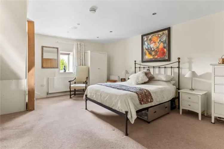 4 Bed Barn Conversion with Annexe and Double Garage