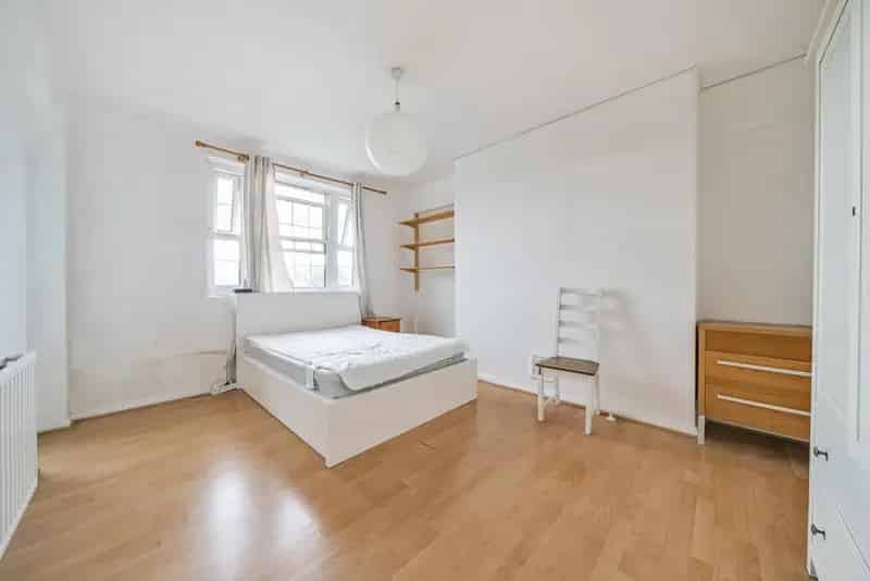 Two Bedroom Apartment Near Kennington Tube