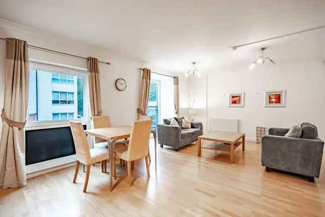 Flat for sale in Crathie Drive, Thornwood, Glasgow G11