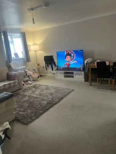 Flat For Rent in Colchester, England