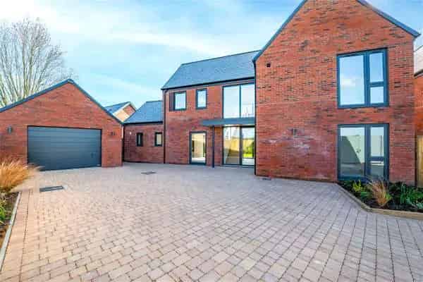 Contemporary Homes in Melton Mowbray
