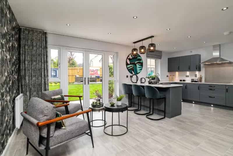 4 Bed House for Sale
