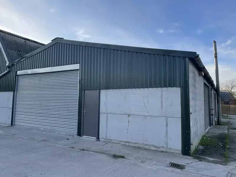 Storage Units near Trowbridge A350 Access