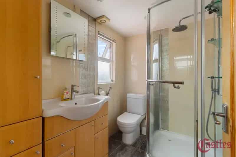 5 Bedroom House for Rent Near Lea Bridge Road