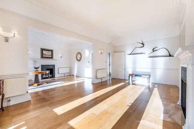 Flat to rent in Knightsbridge, London SW1X