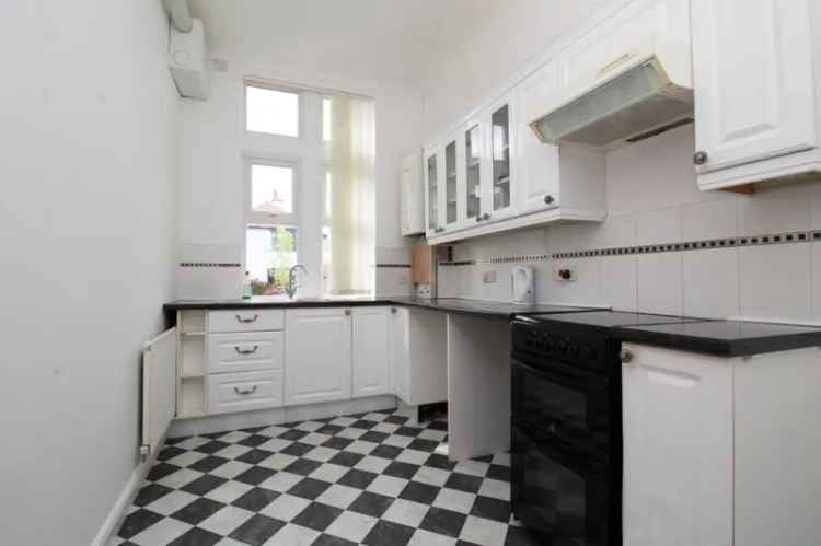 2 Bedroom Flat for Sale Prestatyn Denbighshire LL19