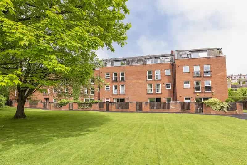 1 Bedroom Flat to Rent Clifton Village