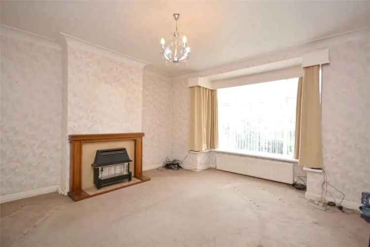 House For Sale in Leeds, England