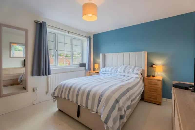 2 Bed Semi-Detached House for Sale