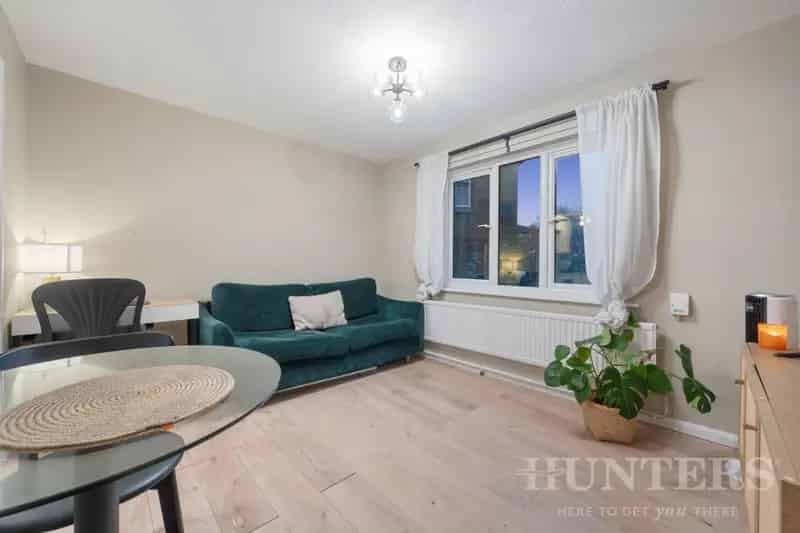 1 Bedroom Furnished Maisonette Near Tottenham High Street