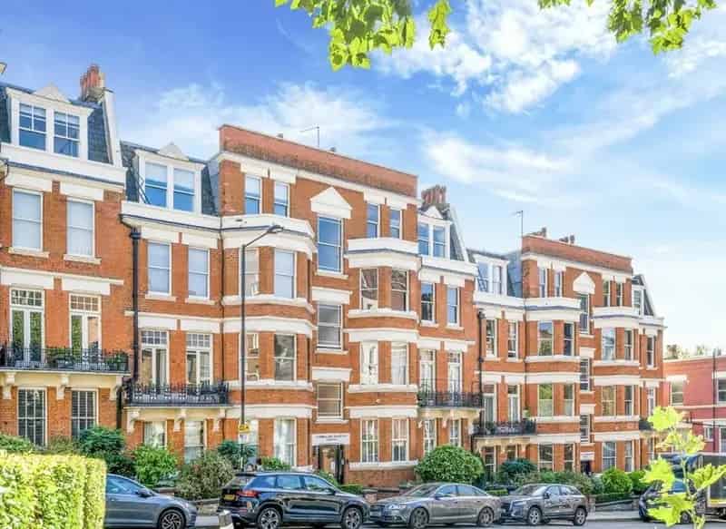 3 Bed 2 Bath Apartment West Hampstead Terrace Ground Floor