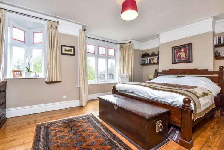 5 Bedroom Townhouse to Rent Near Claremont Primary School