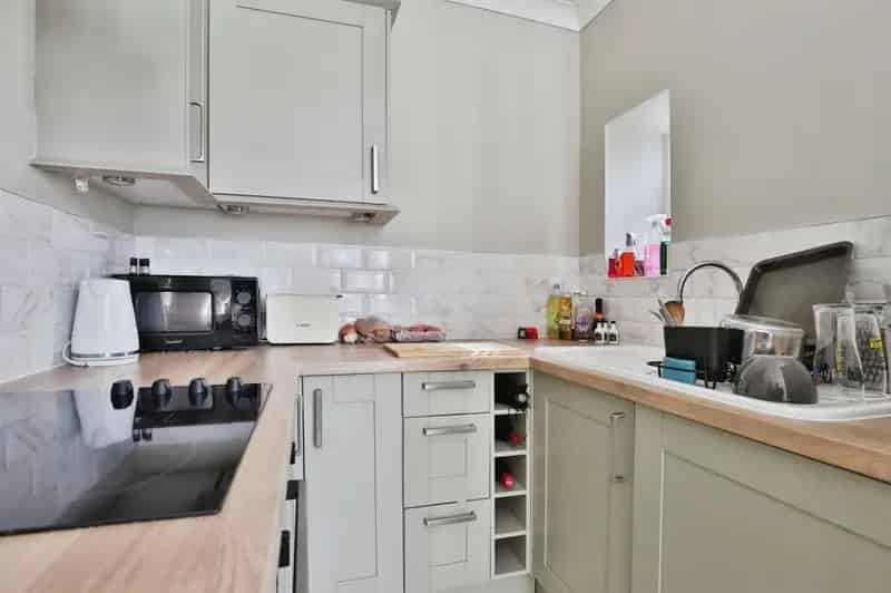 1 Bedroom Ground Floor Flat Bournemouth Allocated Parking Near Town Centre