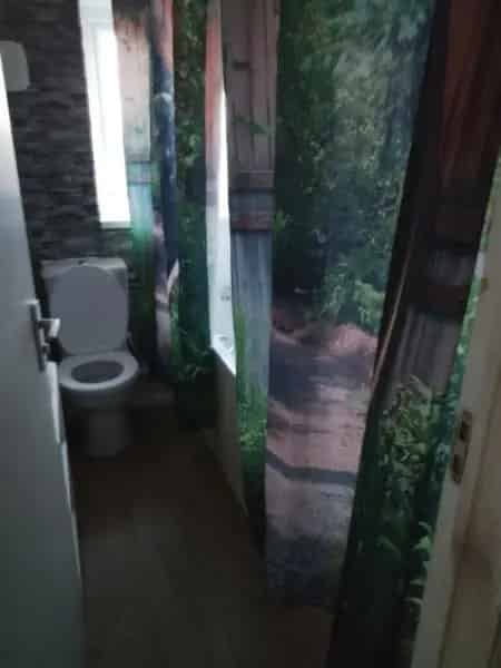 2 Bed Pet-Friendly House Painted White