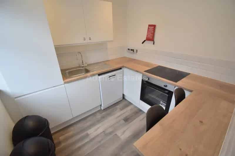 1 Bedroom House Share House to Rent