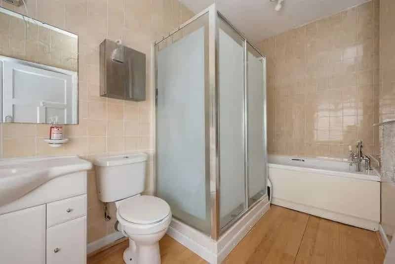 4 Bed House for Sale with 1 Bed Annexe