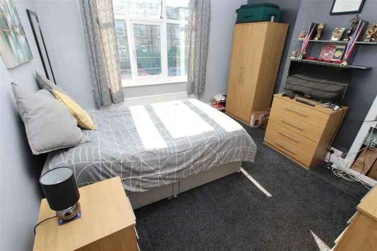 3 Bed Semi-Detached House for Sale